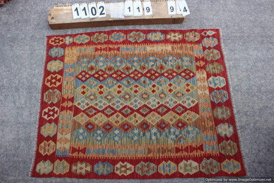 Kilim Afgano 1102 misura 119x94 cm